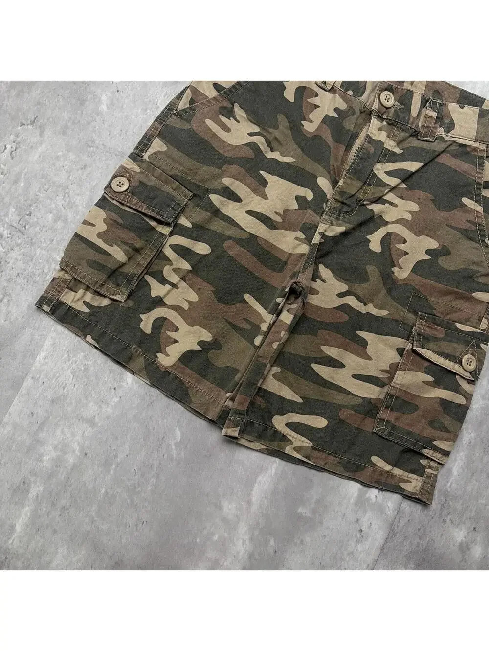 Y2K Camo Ring Of Fire Grunge Baggy Cargo Skater Shorts